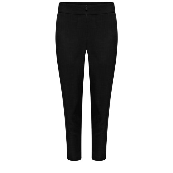 BEH-LBETTA in Black